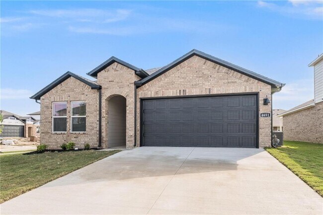 Photo - 4651 W Aurora St