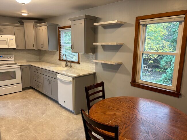 Cocina y comedor
