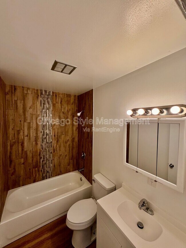 748 Manteca Ct Unit 4