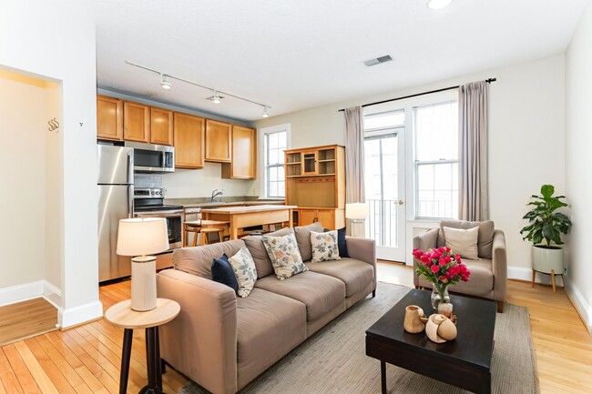 Photo - 1401 Columbia Rd NW Unit 418