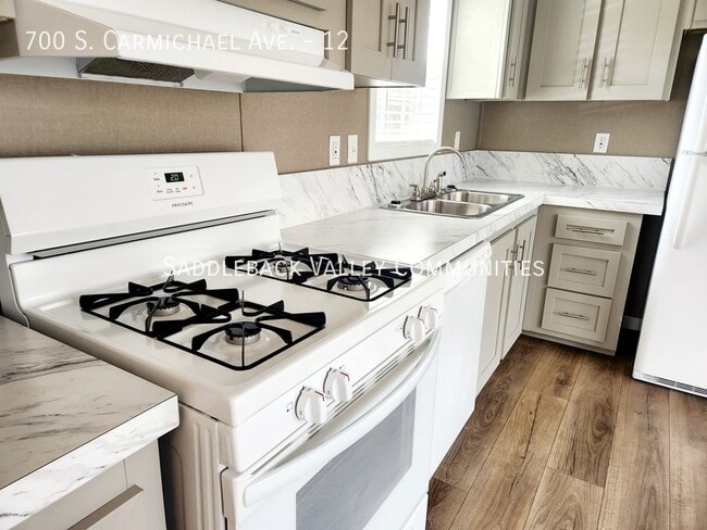 Photo - 700 S Carmichael Ave