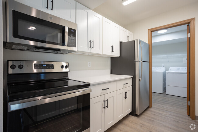 New Stainless Steel Appliances - Churchill Place Apartments