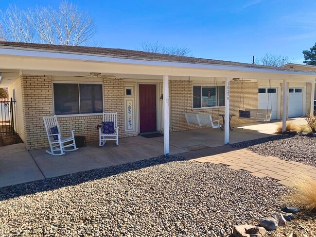 Photo - 10228 Belnap Pl