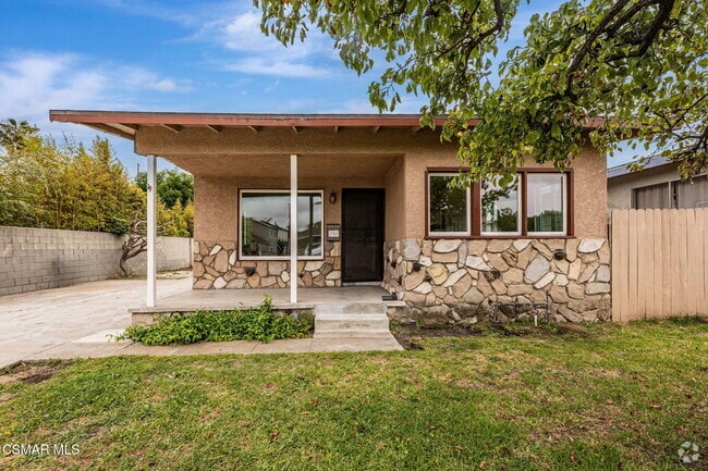 Building Photo - 12856 Rubens Ave Rental