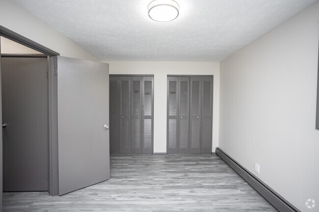 1BR, 1BA