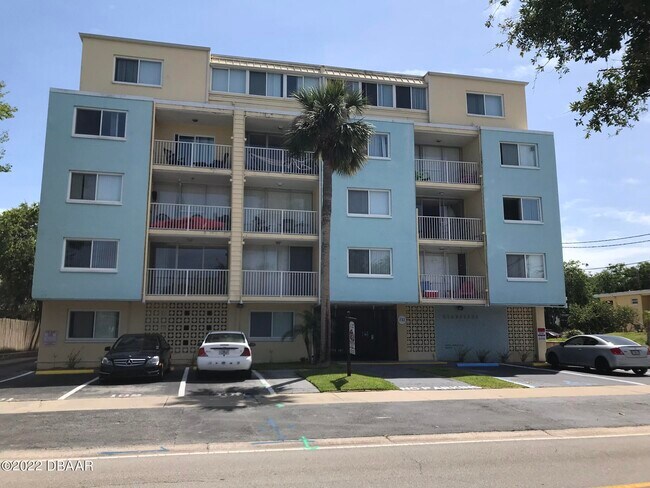 Photo - 732 N Halifax Ave Unit #503