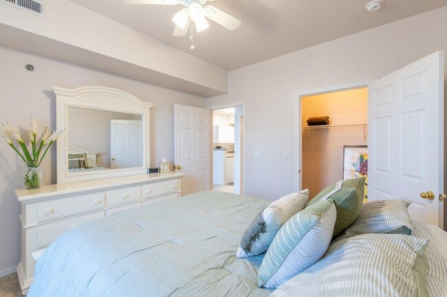 1BR, 1BA -785SF - Bedroom