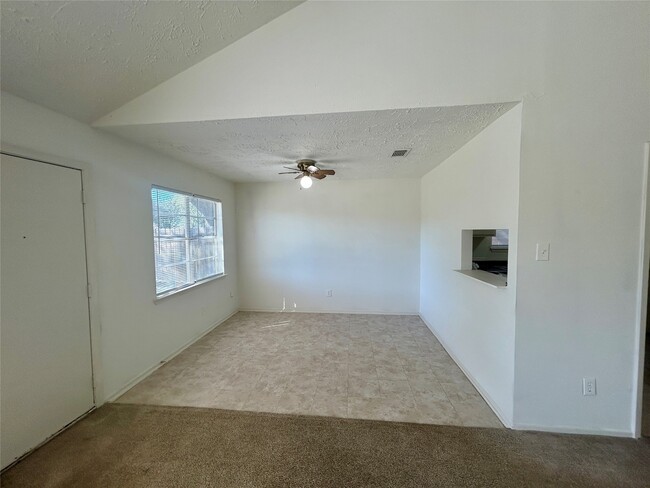 Photo - 16347 Sky Blue Ln
