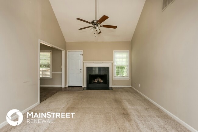 Photo - 302 Wood Knoll Ct