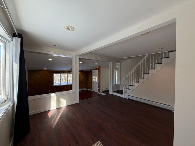 Photo - Charming 3-Bedroom Home Near Pontoosuc Lake