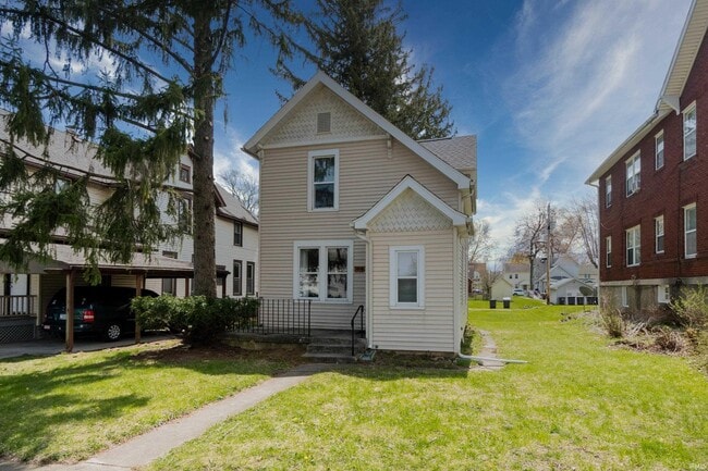 Photo - 1014 Elmwood Ave House
