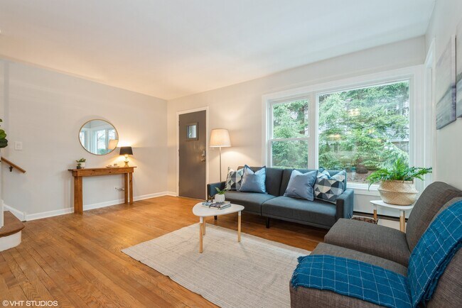 Photo - 606 Ridge Rd