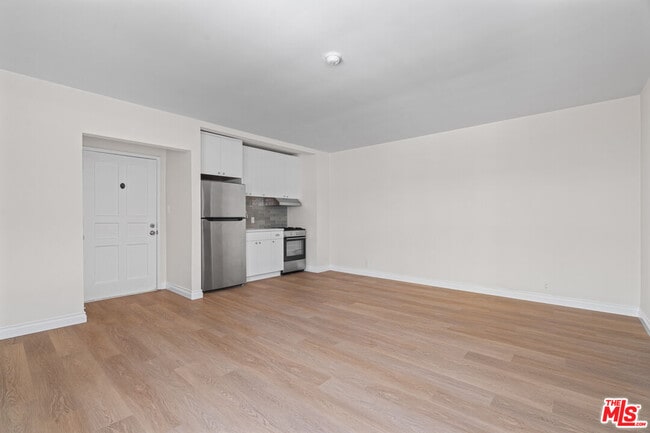 Photo - 148 S McCarty Dr Unit 26