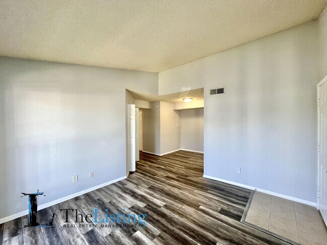 Photo - 3732 Idlebrook Cir Unit 208 1