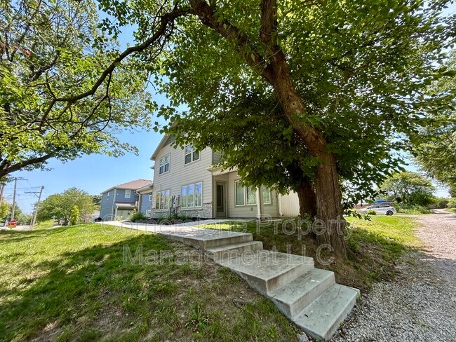 Photo - 33065 W 82nd St