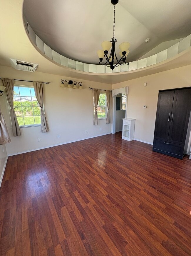 Photo - Cozy studio available now! Unit B