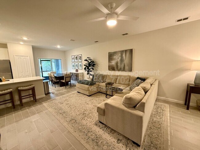 Photo - 376 Belfort Ct