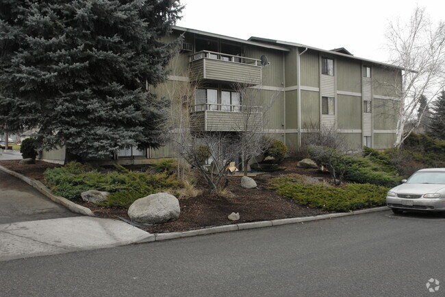 River Court