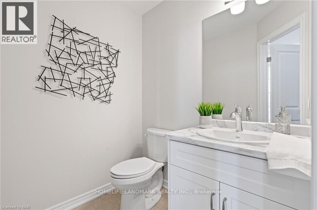 Photo - 7129 Parsa St