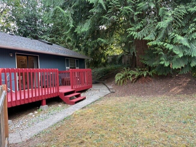 Photo - Fully Furnished Cozy 2-Bedroom Living in D... Casa