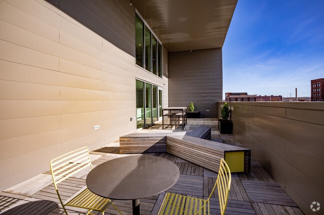 Photo - Terrace on Walnut