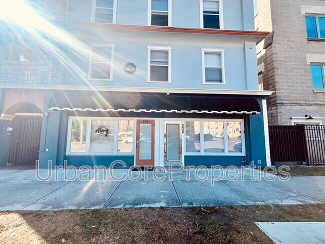 Photo - 236 4th St N