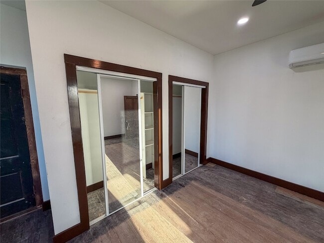 Photo - 107 E Stone St Unit B