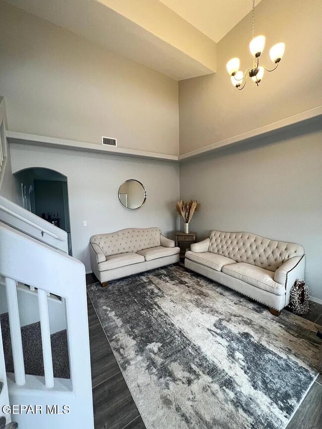 Photo - 15120 Method Ave