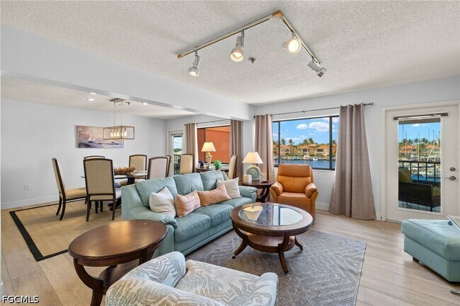 Photo - 3170 Matecumbe Key Rd Unidad 134