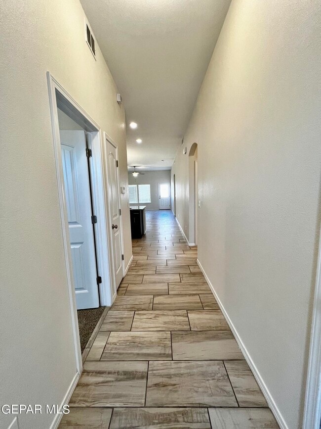 Photo - 1020 Indigo Sky St