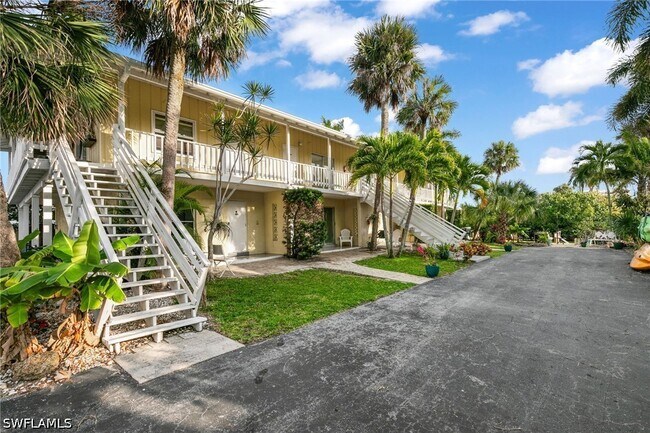 Photo - 1360 Chesapeake Ave Unit 1372