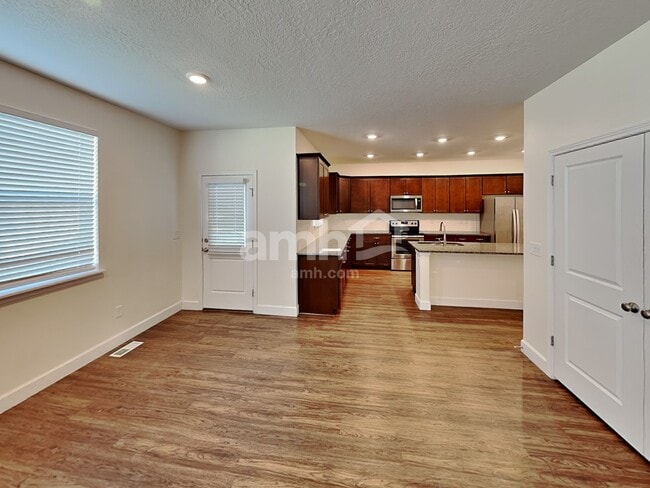 Photo - 2422 E Tumbleweed Rd