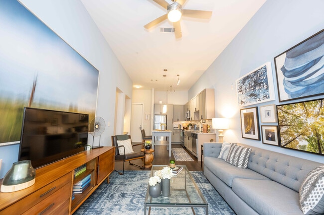 Ellison On Broad apartments — community photo