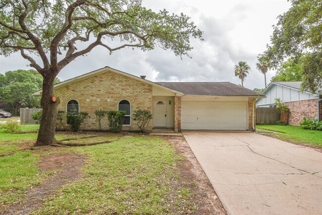 Building Photo - 4631 Lochshin Dr Rental