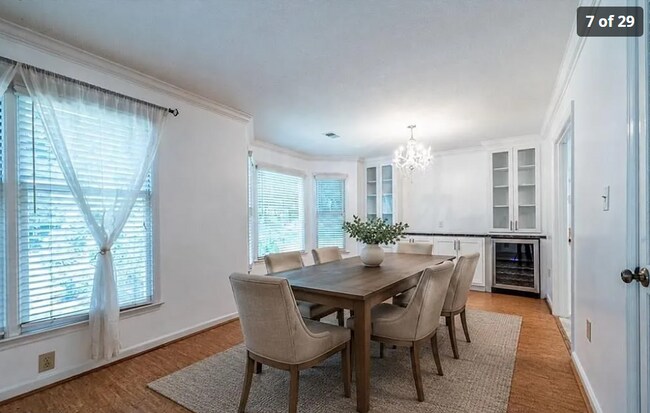 5 Plantation Dr NE