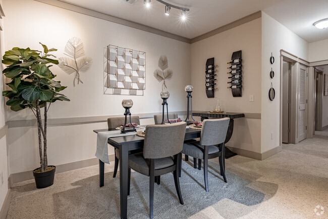 2BR, 2BA - 1,195SF - Dining Area - Avonlea Tributary