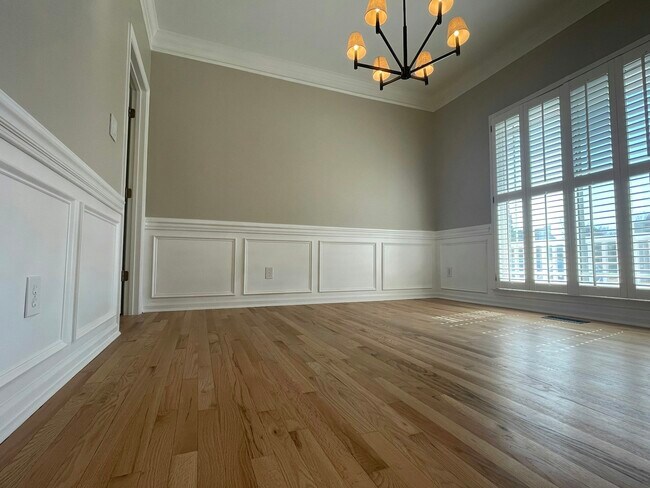 Photo - 2428 Havershire Dr