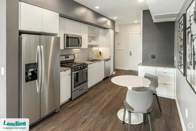 Building Photo - 2801 Biltmore Park Dr Rental