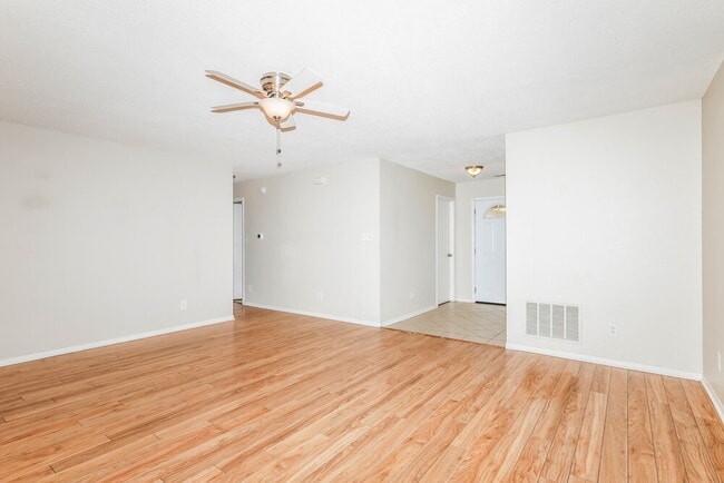 Photo - 7394 Tassel Ct