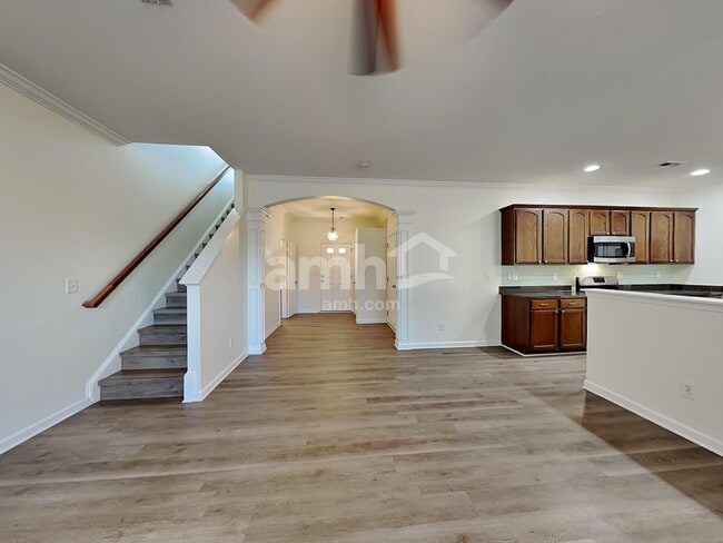 Photo - 6102 Lighted Way Ln