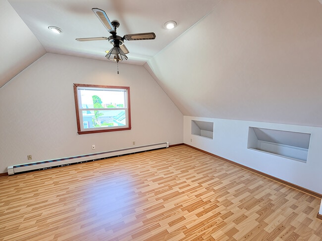 Photo - 10 High St Unit 3