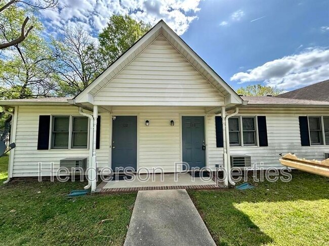 Building Photo - 1442 Riverview Rd Unit #130