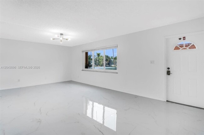 Photo - 22 Canterbury Ln
