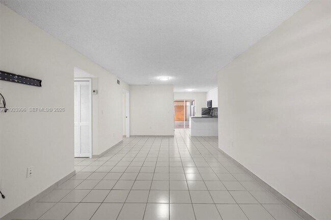 Photo - 2425 W 76th St Unit 102