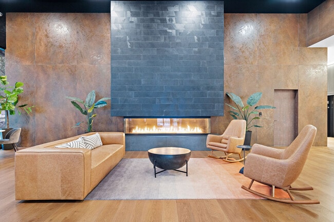 Photo - Forth at Navigation