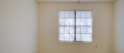 Photo - 900 Lancelot Cir