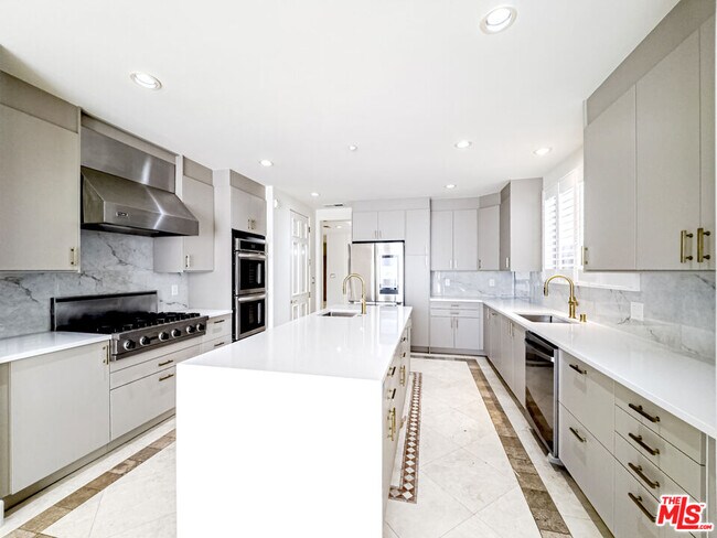 Photo - 12626 Promontory Rd