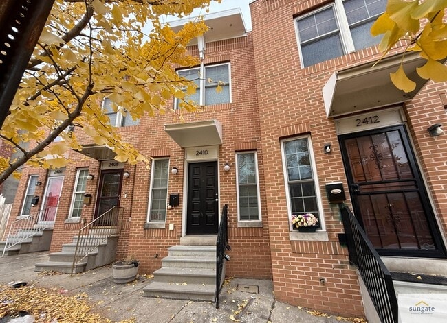 Building Photo - 2410 E Fayette St