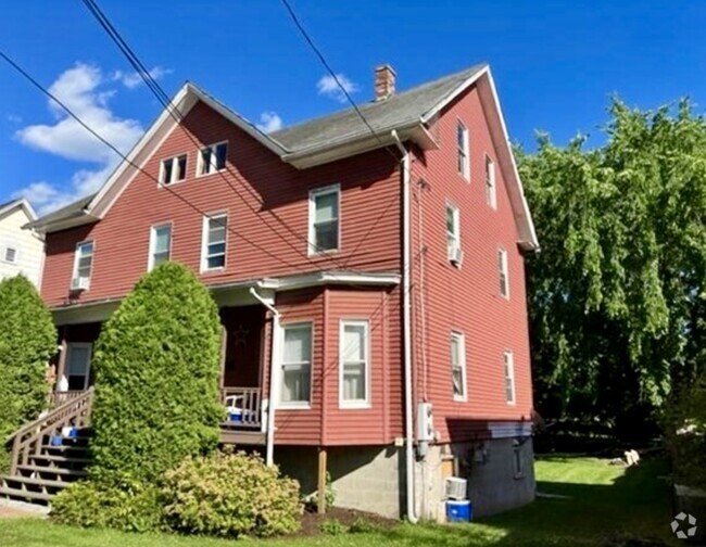 Building Photo - 4 Brook St Unit 6 Rental