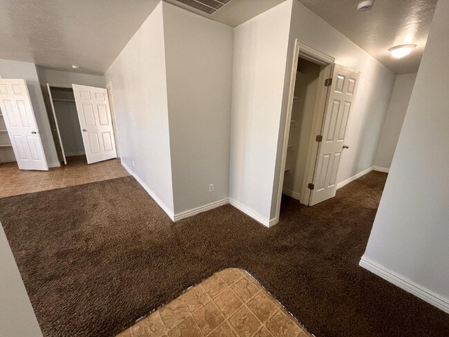 Photo - 2473 W 5400 S